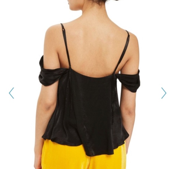 🏝️ Topshop Black Satin Cold Shoulder Top NWT • 8 - Picture 2 of 6